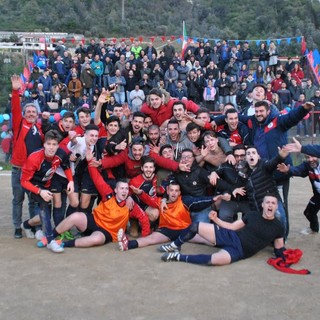 Calcio, Juniores. Il Camporosso si risveglia campione. Mister Messina: "Due anni di grande lavoro, orgoglioso di tutti i ragazzi" Calcio, Juniores. Il Camporosso si risveglia campione. Mister Messina: "Due anni di grande lavoro, orgoglioso di tutti i ragazzi"