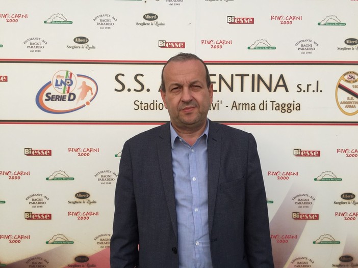 Calcio, Alassio FC. I programmi di Stefano Ragazzoni. "Linea verde e campionato tranquillo. E non è detto che la mia amica Patrizia Testa non possa darci una mano..." Calcio, Alassio FC. I programmi di Stefano Ragazzoni. "Linea verde e campionato tranquillo. E non è detto che la mia amica Patrizia Testa non possa darci una mano..."