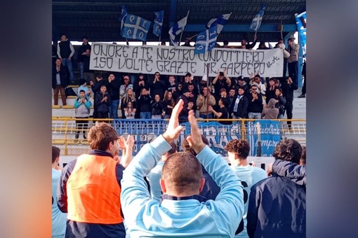 Calcio, Albissole. Mister Sarpero festeggia le 150 panchine ceramiste battendo il Little Club: "Tifo per questi colori, gara vinta con merito" (VIDEO) Calcio, Albissole. Mister Sarpero festeggia le 150 panchine ceramiste battendo il Little Club: "Tifo per questi colori, gara vinta con merito" (VIDEO)