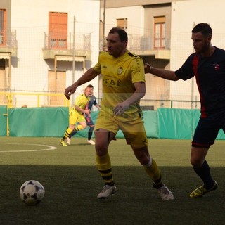 Calcio, Alassio FC. Arriva il gruppo Ultras Alassiowood. Simone Lupo: "Importante avere questo tipo di sostegno, con il Finale i punti varranno doppio"