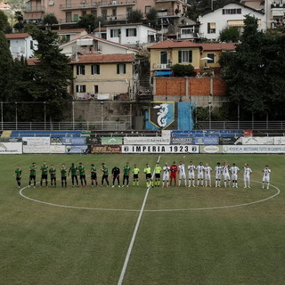 Calcio, Eccellenza. L'Imperia inciampa sull'Athletic Albaro, il gol di Melandri evita la sconfitta interna ai nerazzurri