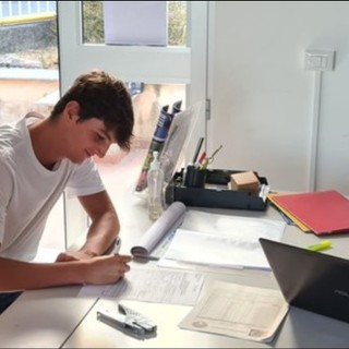 Filippo Turone, nel giorno della firma con il Celle Varazze