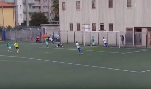 Calcio, Albissola - Rignanese: il gol di Lorenzo Coccolo (VIDEO)
