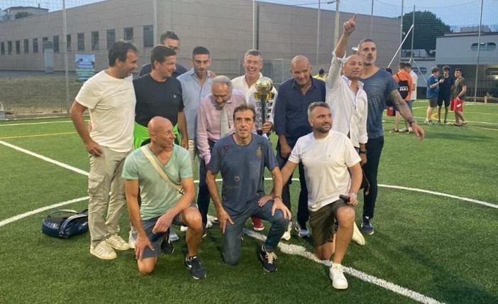 Calcio. Il Torino del presidente Masu vince lo Spoturnito contro Genoa e Sampdoria: "Vogliamo replicare l'evento a Sanremo"
