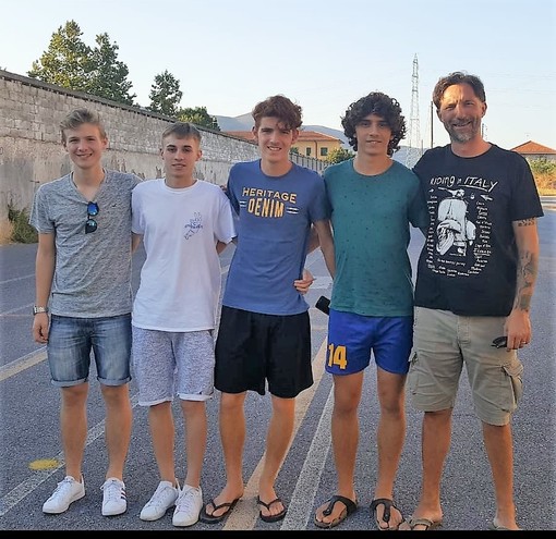 Calcio, Albenga: conferma per quattro giovani bianconeri, mister Delfino potrà contare anche su Pira, Maxena, Daniele e Giuseppe Gerini