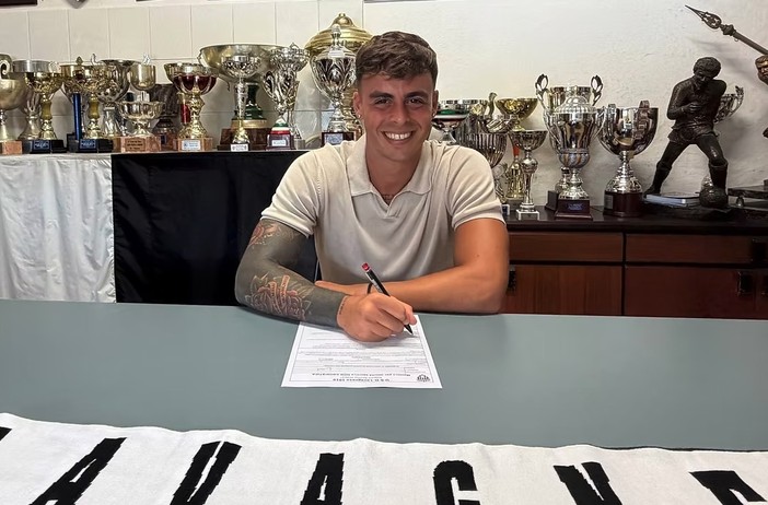 Calciomercato | E' la Lavagnese la nuova squadra di Mattia Grandoni Calciomercato | E' la Lavagnese la nuova squadra di Mattia Grandoni