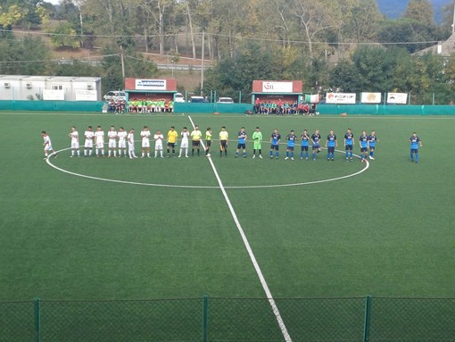 Calcio. Promozione: Carcarese e San Francesco Loano senza paura di perdere, al "Corrent" finisce con un divertente 2-2 Calcio. Promozione: Carcarese e San Francesco Loano senza paura di perdere, al "Corrent" finisce con un divertente 2-2