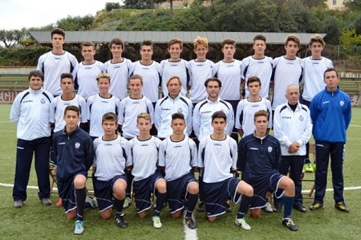 Calcio, Savona: per gli Allievi la vetta si allontana dopo la sconfitta con il Genoa Calcio, Savona: per gli Allievi la vetta si allontana dopo la sconfitta con il Genoa