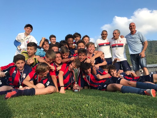 Calcio, Giovanissimi Fascia B: il Vado è campione regionale! Le reti di Brini, Favara e Daneri ribaltano l'Argentina