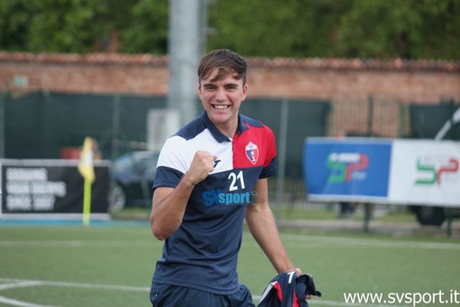 Calciomercato. Sondaggi dalla C, ma Lorenzo Casazza giura fedeltà al Vado Calciomercato. Sondaggi dalla C, ma Lorenzo Casazza giura fedeltà al Vado