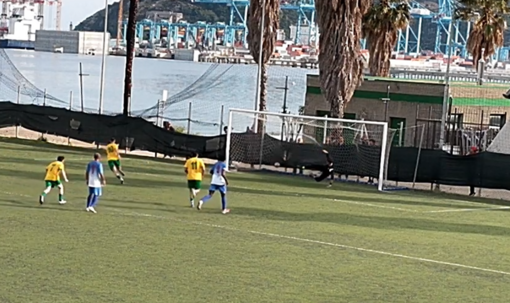 Calcio | Seconda Categoria. La Priamar avanza ai playoff, la sintesi del match pareggiato con il Pallare (VIDEO)