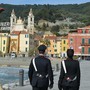 Molesta i clienti di un ristorante e aggredisce i Carabinieri: arrestato un 37enne francese