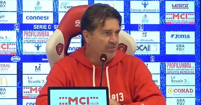 Calcio | Vado Riolfo dopo il 2-2 con la Sambenedettese: "Bicchiere mezzo pieno. Gara altalenante, i dettagli contano" Calcio | Vado Riolfo dopo il 2-2 con la Sambenedettese: "Bicchiere mezzo pieno. Gara altalenante, i dettagli contano"