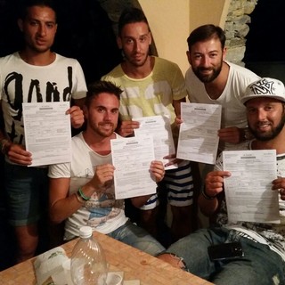 FOTONOTIZIA: Baia Alassio, firmano in cinque