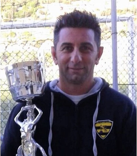 Calcio, Baia Alassio. La prima diasgnosi di mister Iurilli: "Fondamentale lavorare sull'autostima, al completo questa squadra ha mezzi indiscutibili"