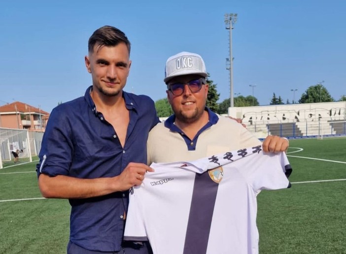 Mitu con il presidente Simone Marinelli