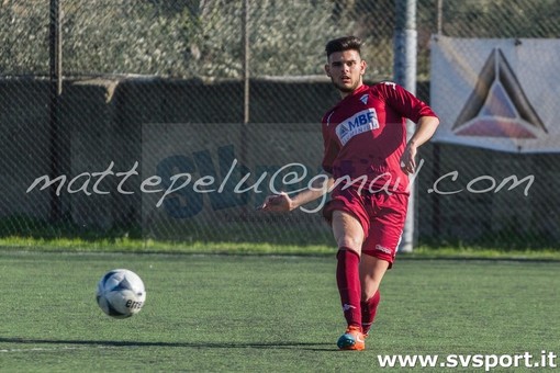 Calcio. Emanuele Boveri indosserà la casacca Azzurra. Martedì prossimo lo stage a Coverciano con la Nazionale Juniores Calcio. Emanuele Boveri indosserà la casacca Azzurra. Martedì prossimo lo stage a Coverciano con la Nazionale Juniores