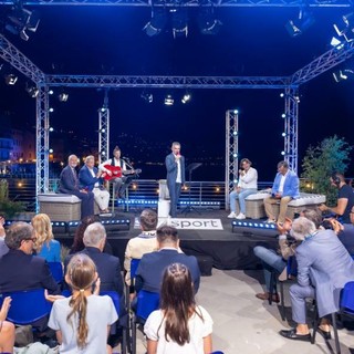 Il grande calciomercato torna in Riviera. La trasmissione Cult di Sky Sport ritrova Alassio, Finale e Pietra Ligure