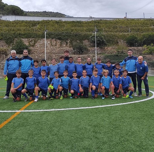Calcio, Pietra Ligure. Allenamento speciale per la leva 2010. insieme ad Edoardo Rovere ed Erri Praino Calcio, Pietra Ligure. Allenamento speciale per la leva 2010. insieme ad Edoardo Rovere ed Erri Praino