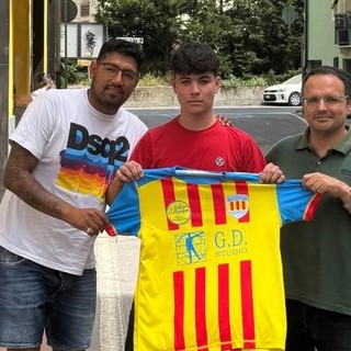 Calciomercato. La S.Filippo Yepp rinforza la mediana con Umberto Giordano Calciomercato. La S.Filippo Yepp rinforza la mediana con Umberto Giordano