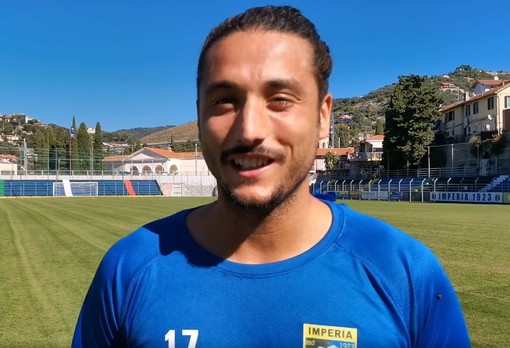 Calcio, Imperia. La spinta di Samuele Sassari e mister Lupo per l'esordio con il Bra (VIDEO) Calcio, Imperia. La spinta di Samuele Sassari e mister Lupo per l'esordio con il Bra (VIDEO)