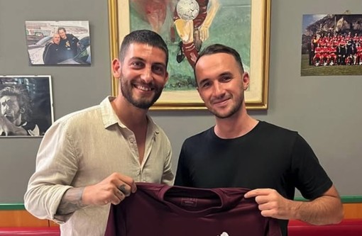 Calciomercato | Michael Ventre riabbraccia il Ventimiglia, ufficiale il ritorno in granata Calciomercato | Michael Ventre riabbraccia il Ventimiglia, ufficiale il ritorno in granata