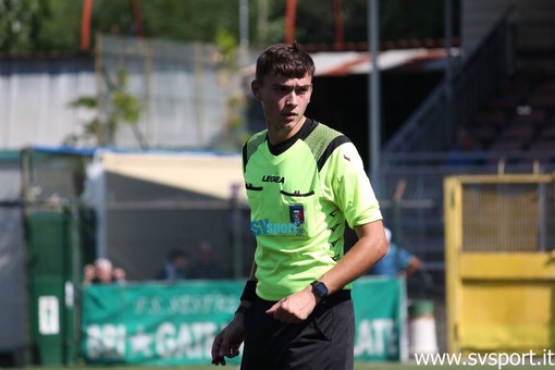 Calcio, Eccellenza. A un fischietto ingauno la finale playoff, Rivasamba - Cairese sarà diretta da Cazacu Calcio, Eccellenza. A un fischietto ingauno la finale playoff, Rivasamba - Cairese sarà diretta da Cazacu