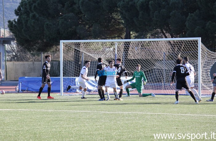 Calciomercato, Vado. In arrivo un nuovo centravanti, il nome caldo è quello di Daniele Bernasconi Calciomercato, Vado. In arrivo un nuovo centravanti, il nome caldo è quello di Daniele Bernasconi