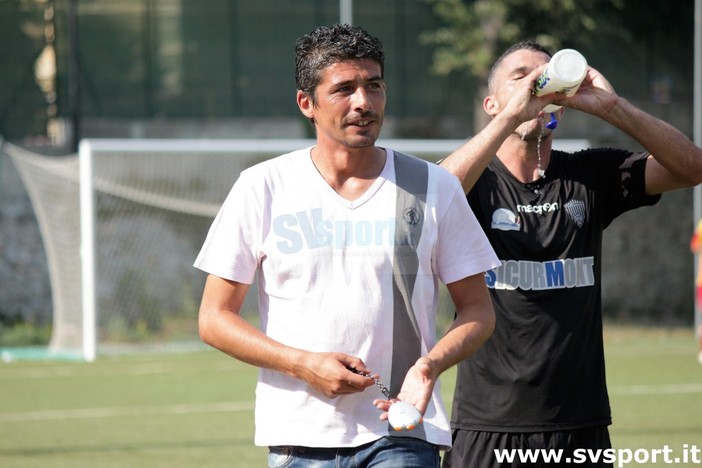 Calcio, Serie C. Termina l'avventura di Luca Tabbiani al Catania, l'ex tecnico di Savona e Vado è stato sollevato dall'incarico Calcio, Serie C. Termina l'avventura di Luca Tabbiani al Catania, l'ex tecnico di Savona e Vado è stato sollevato dall'incarico