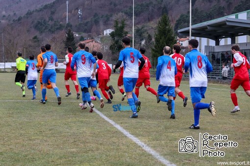 Calcio, Seconda Categoria B. Quinto posto nel mirino, stasera il recupero tra Pallare e Sassello Calcio, Seconda Categoria B. Quinto posto nel mirino, stasera il recupero tra Pallare e Sassello