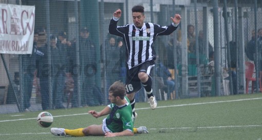 Calcio, Promozione: Loanesi e Legino vogliono continuare a sognare, Varazze, Bragno, Albissola e Ceriale rincorrono la salvezza Calcio, Promozione: Loanesi e Legino vogliono continuare a sognare, Varazze, Bragno, Albissola e Ceriale rincorrono la salvezza