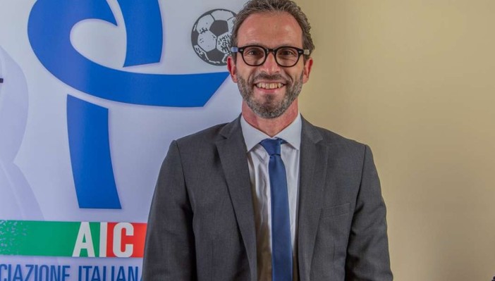 Anche il presidente Calcagno dell'Associazione Italiana Calciatori piange Marco Parascosso: "Ci stringiamo ai famigliari e alla Veloce"