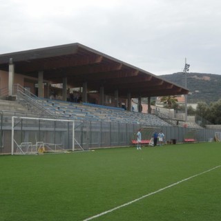 Calcio, Pietra Ligure - Veloce sarà per pochi: solo 99 persone ammesse al &quot;De Vincenzi&quot;