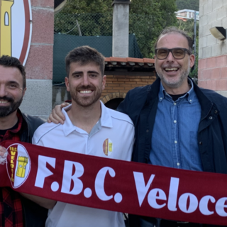 Calciomercato, Veloce. I granata blindano De Luca: "Tante sirene di mercato, ma il capitano resta con noi"