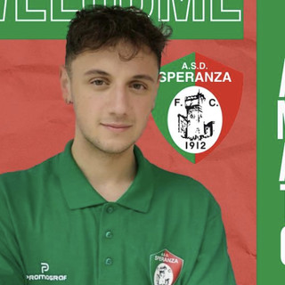 Calcio, Speranza. Amato delizia con una doppietta nel 6-0 al Lido Square: “Siamo in un buon periodo, contento di aver aiutato la squadra”