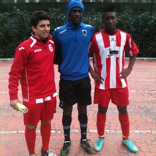 Calcio: la Sampdoria batte 10-0 la Carcarese, ma per i biancorossi è stata una mattina di festa Calcio: la Sampdoria batte 10-0 la Carcarese, ma per i biancorossi è stata una mattina di festa