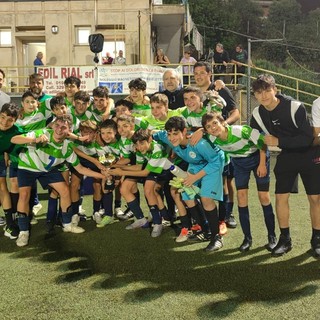 Calcio, Legino. Sono iniziate le finali del Cogno. I verdeblu primeggiano tra i 2010, il Vado nella categoria 2011 Calcio, Legino. Sono iniziate le finali del Cogno. I verdeblu primeggiano tra i 2010, il Vado nella categoria 2011