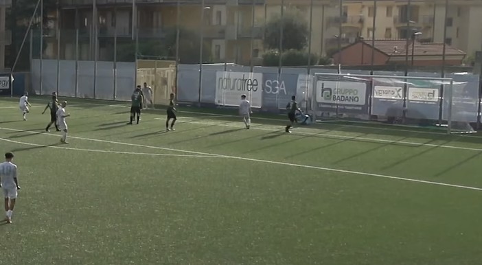 Calcio, Monologo Pietra Ligure sull'Athletic Club Albaro. Gli highlights del 4-0 biancoceleste (VIDEO) Calcio, Monologo Pietra Ligure sull'Athletic Club Albaro. Gli highlights del 4-0 biancoceleste (VIDEO)