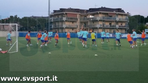 Calcio, Pietra Ligure: giovedì il triangolare con Albenga e Finale. E Luca Baracco si sta allenando con i biancazzurri