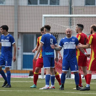 un'immagine della finale per il titolo regionale tra Millesimo e Busalla