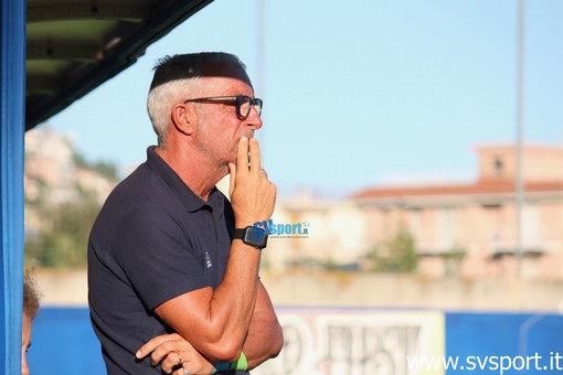 Calcio, Molassana. Non ci sarà mister Gullo contro la San Francesco Loano, il tecnico è stato esonerato Calcio, Molassana. Non ci sarà mister Gullo contro la San Francesco Loano, il tecnico è stato esonerato