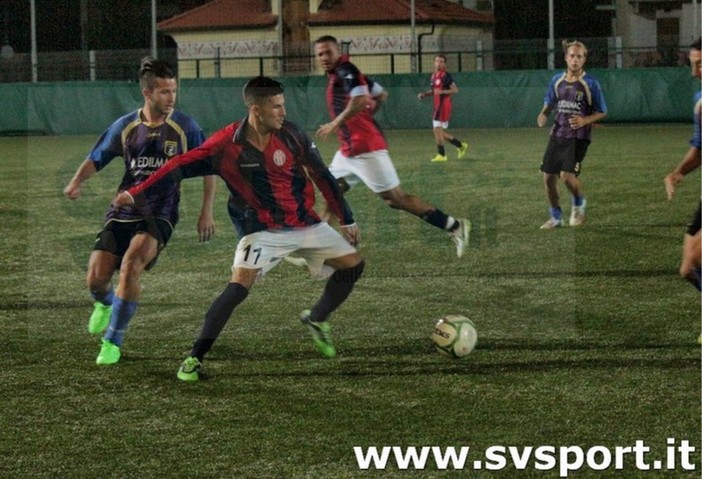 Calcio, Loanesi, Zunino firma la vittoria di Borzoli: “Non segnavo da un po’, è stata una liberazione”