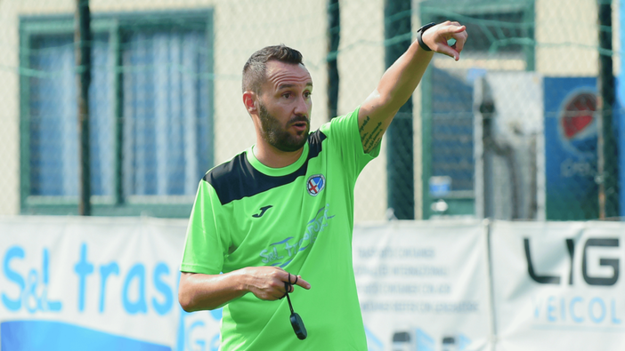 Calcio | Serie D. Il Ligorna cerca il primo successo col Celle Varazze, mister Terzi: "Squadra difficile da affrontare" Calcio | Serie D. Il Ligorna cerca il primo successo col Celle Varazze, mister Terzi: "Squadra difficile da affrontare"