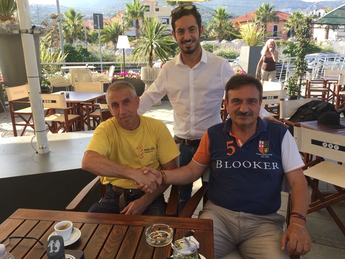 Calcio, Loanesi. Antonino Rivituso torna in rossoblu, sarà il vice di Ferraro e guiderà la Juniores Calcio, Loanesi. Antonino Rivituso torna in rossoblu, sarà il vice di Ferraro e guiderà la Juniores