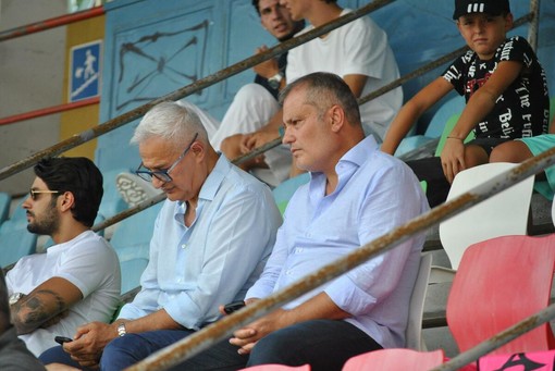 Calcio | Imperia, D’Onofrio spiega i rapporti con l'ex Juve Franco Ceravolo: “Un confronto naturale per la sua lunghissima esperienza” Calcio | Imperia, D’Onofrio spiega i rapporti con l'ex Juve Franco Ceravolo: “Un confronto naturale per la sua lunghissima esperienza”