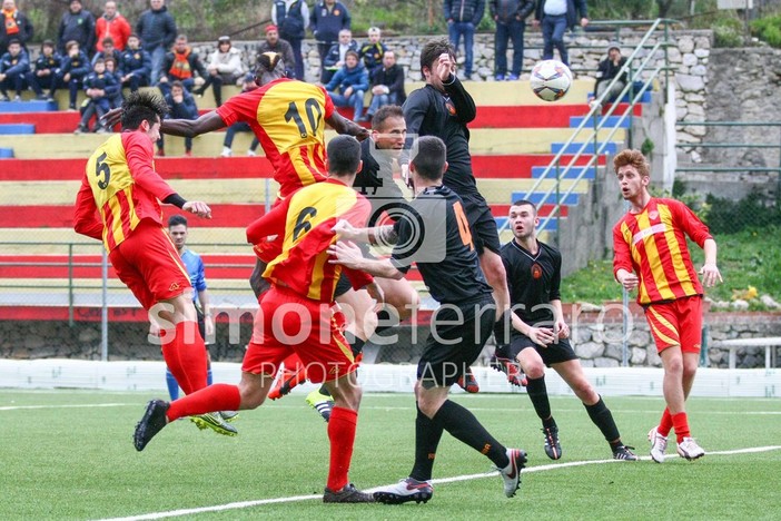 Calcio, Eccellenza: primo match point per il Finale, l'Unione Sanremo prova a riprendersi il 2° posto solitario Calcio, Eccellenza: primo match point per il Finale, l'Unione Sanremo prova a riprendersi il 2° posto solitario