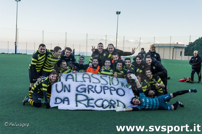 Calcio: riviviamo Altarese - Alassio FC negli scatti di Matteo Pelucchi