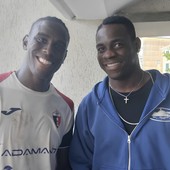 Calcio, Enock gol sotto gli occhi del fratello Mario Balotelli: &quot;Gara preparata alla grande, chi ha giocato meno ha risposto molto bene&quot; (VIDEO)