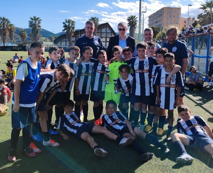 Calcio, Savona, Gol e sorrisi al 1° Memorial Stefano Delucis, riconoscimento speciale per Cristiano Giuntoli (FOTO)