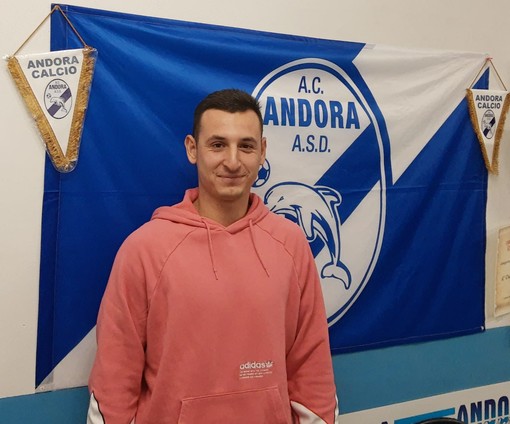 Calciomercato. Il colpo dell'Andora è in mediana, ha firmato Roberto Franco Calciomercato. Il colpo dell'Andora è in mediana, ha firmato Roberto Franco